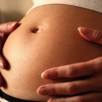 A terhesség első napjától a szoptatás végégig fontosak a vitaminok